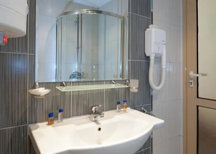 Avalon 3* 阳光海滩