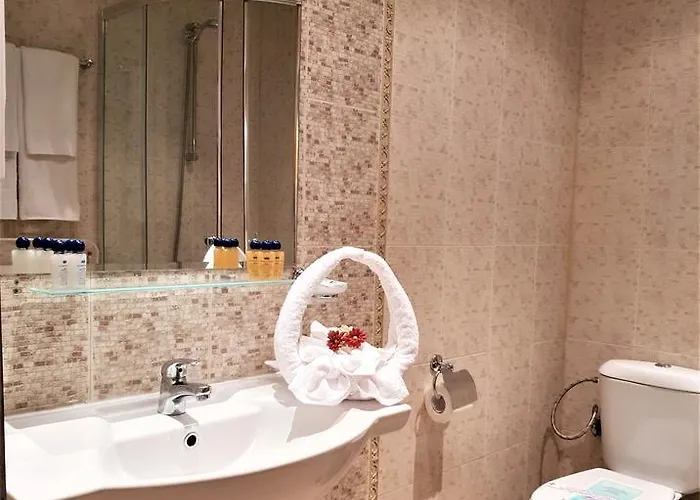 Avalon 3* Slantschew brjag